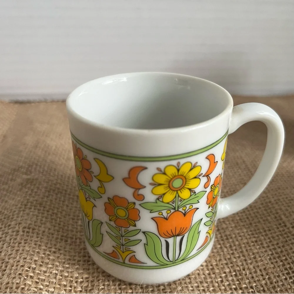 Vintage Stylecraft espresso mugs from Japan 1970s four